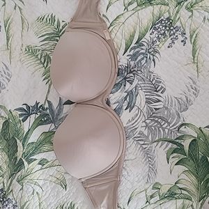 Calvin Klein 32D Strapless Push up Bra